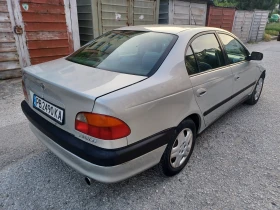 Обява за продажба на Toyota Avensis 1, 6 ~2 000 лв. - изображение 2