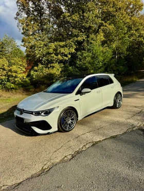 VW Golf 8 R-Line 