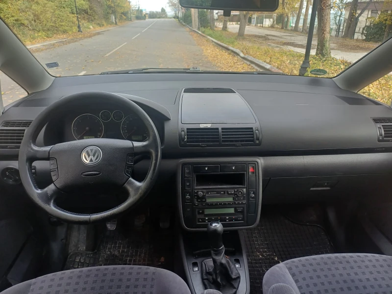 VW Sharan 1.9TDI-131PS, снимка 7 - Автомобили и джипове - 48221014