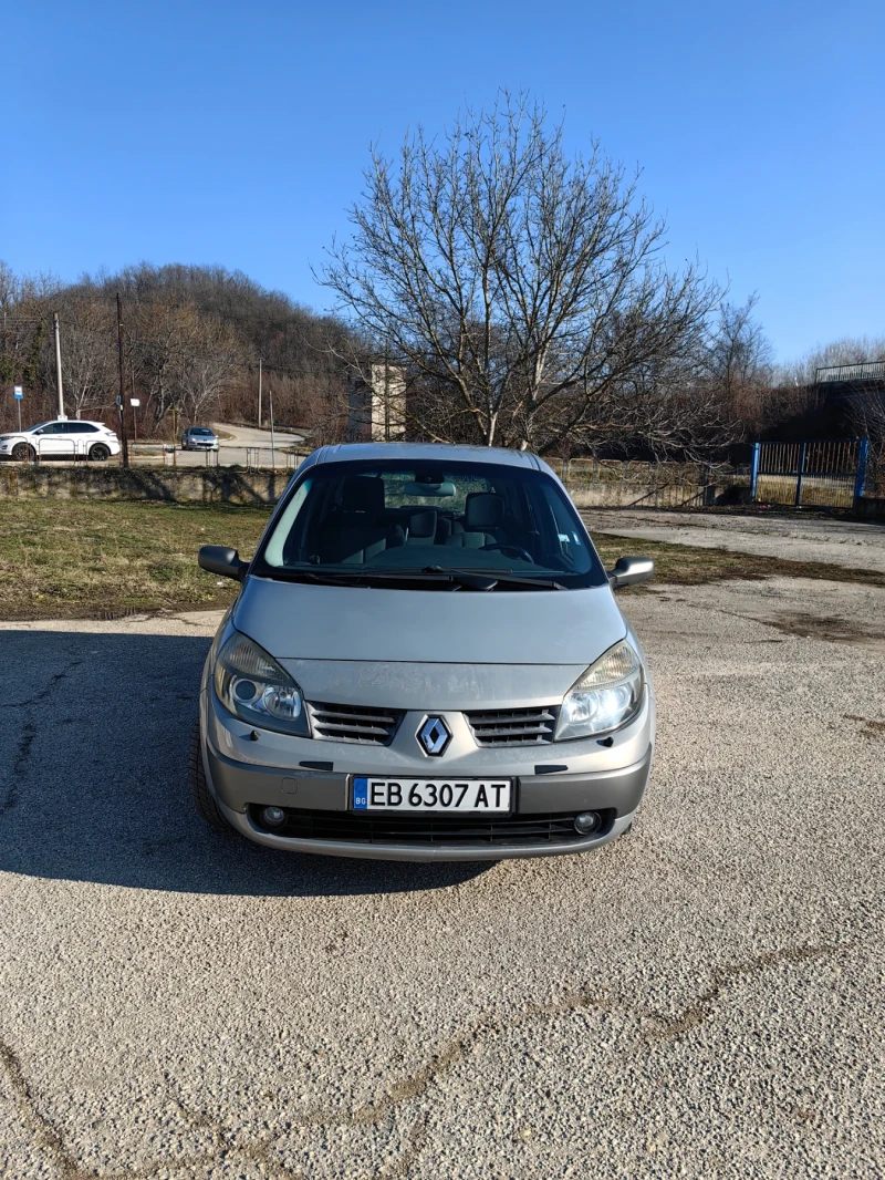 Renault Scenic, снимка 1 - Автомобили и джипове - 48729933