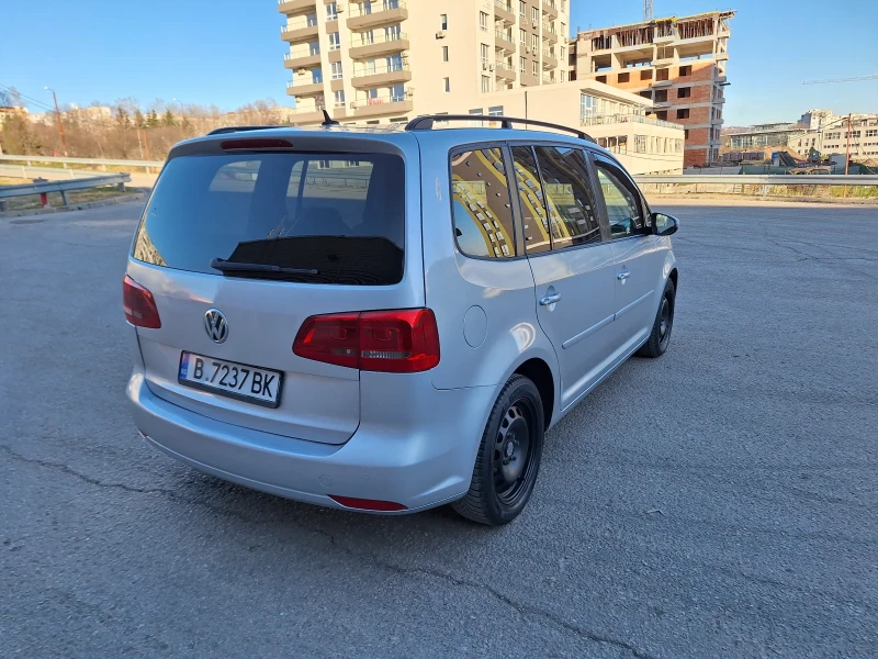 VW Touran, снимка 3 - Автомобили и джипове - 49511505