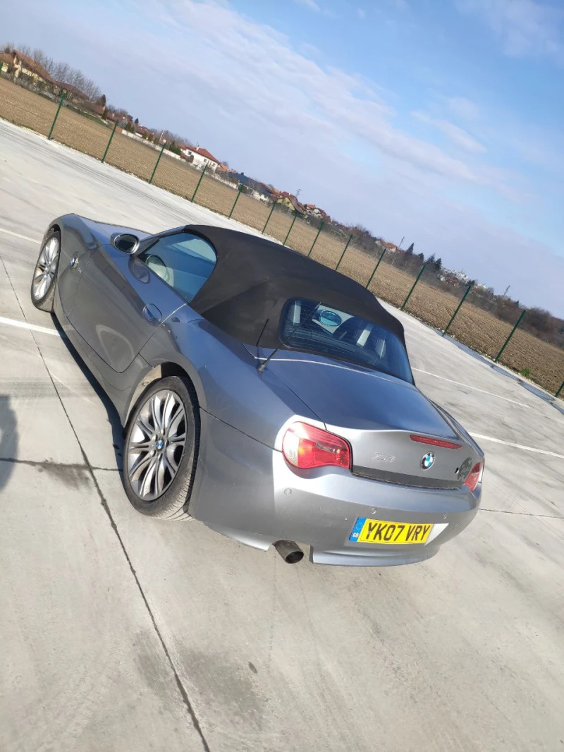 BMW Z4 Е85, снимка 2 - Автомобили и джипове - 49175121