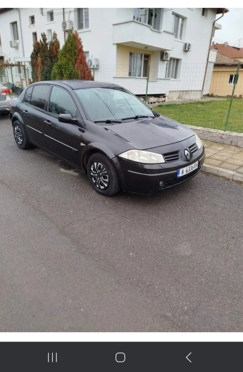 Renault Megane 1.5, снимка 2 - Автомобили и джипове - 49595991