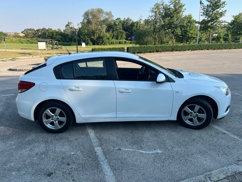 Chevrolet Cruze 1.8I LPG, снимка 4 - Автомобили и джипове - 50998100