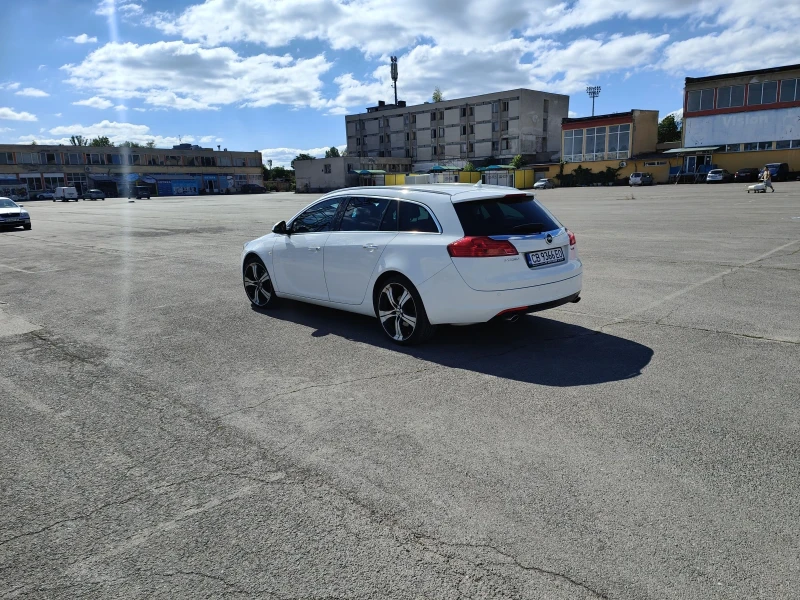 Opel Insignia, снимка 3 - Автомобили и джипове - 51814081