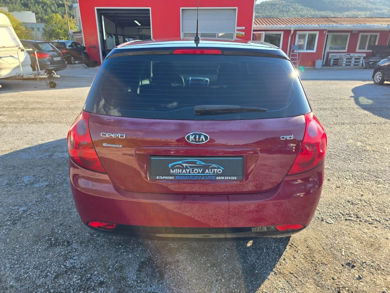 Kia Ceed 1.6 CRDI ВЪНШНИ ЗАБЕЛЕЖКИ!, снимка 4 - Автомобили и джипове - 52001739