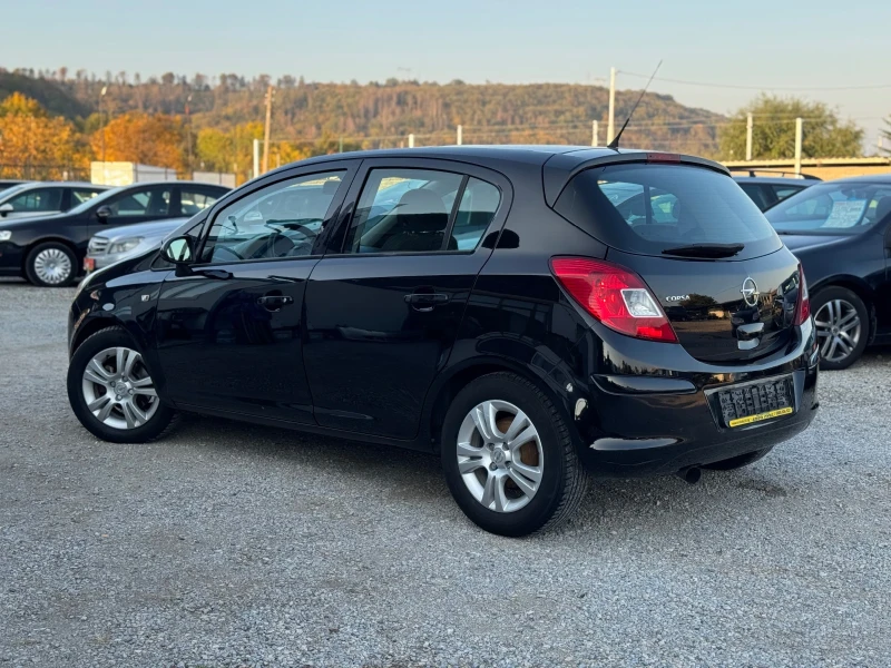 Opel Corsa 1.4i 90кс КЛИМАТИК МУЛТИ-ВОЛАН , снимка 8 - Автомобили и джипове - 52091577