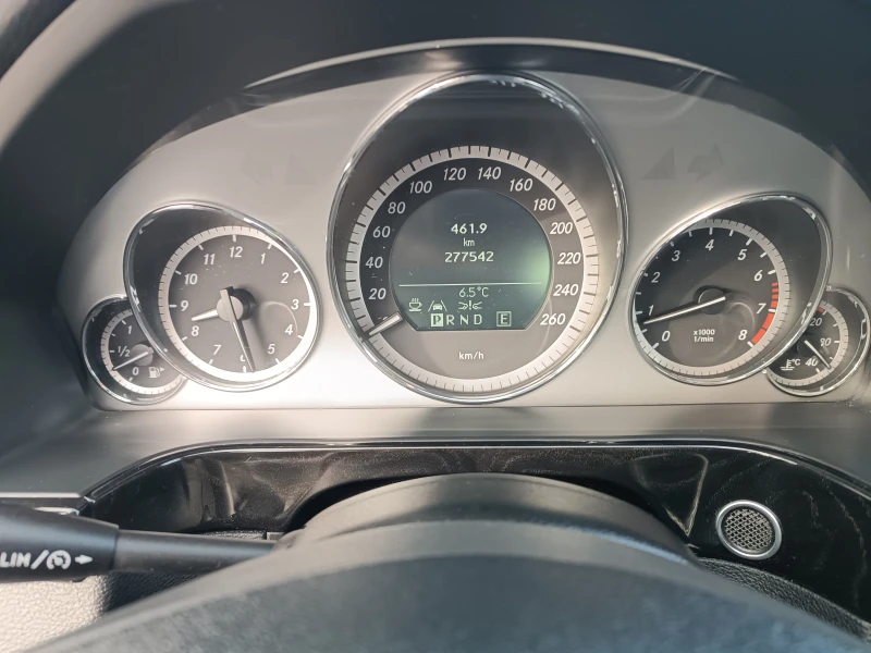 Mercedes-Benz E 200 DISTRONIC/KAMERA/LED/PODGREV, снимка 14 - Автомобили и джипове - 52589755