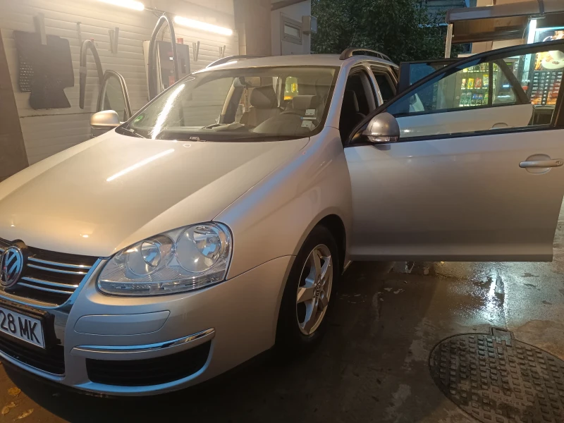 VW Golf 1.9, снимка 4 - Автомобили и джипове - 52915727