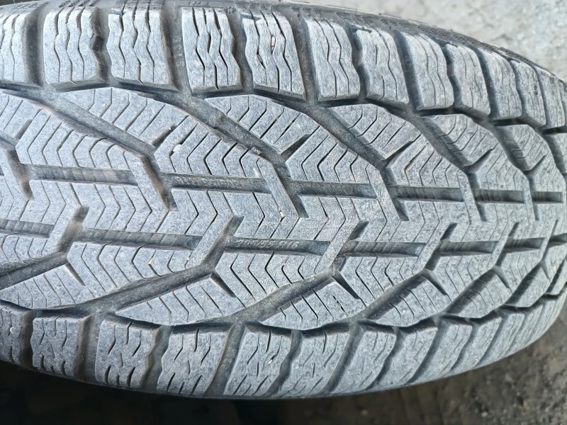 Mercedes-Benz E 200 2200, снимка 15 - Автомобили и джипове - 53140412