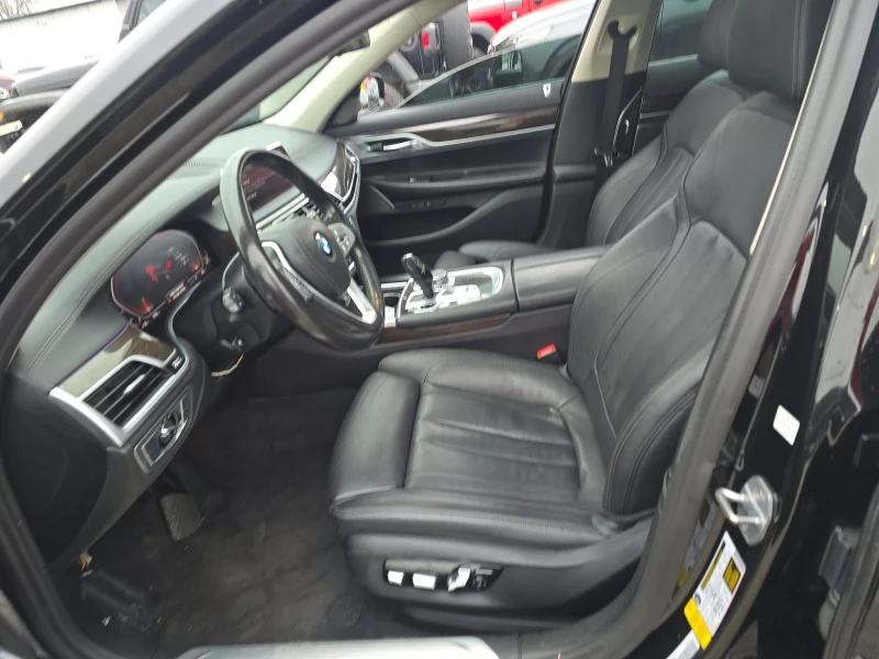 BMW 740 i, снимка 8 - Автомобили и джипове - 53490630