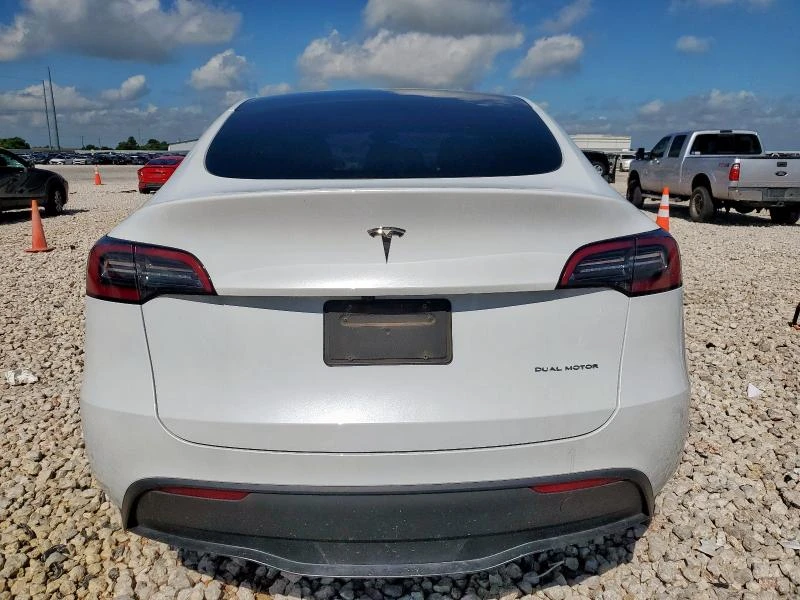 Tesla Model Y CARFAX* БЕЗ ПЪРВОНАЧАЛНА - изображение 6
