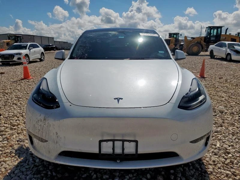 Tesla Model Y CARFAX* БЕЗ ПЪРВОНАЧАЛНА - изображение 5