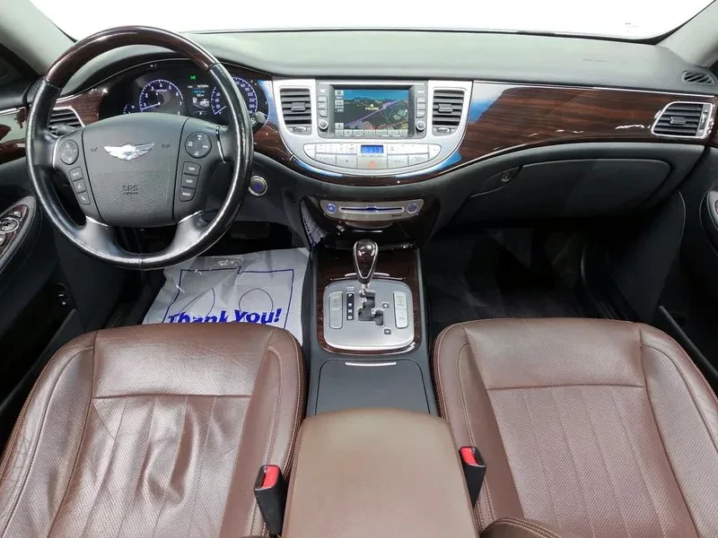 Hyundai Genesis 3.3, снимка 7 - Автомобили и джипове - 54618064