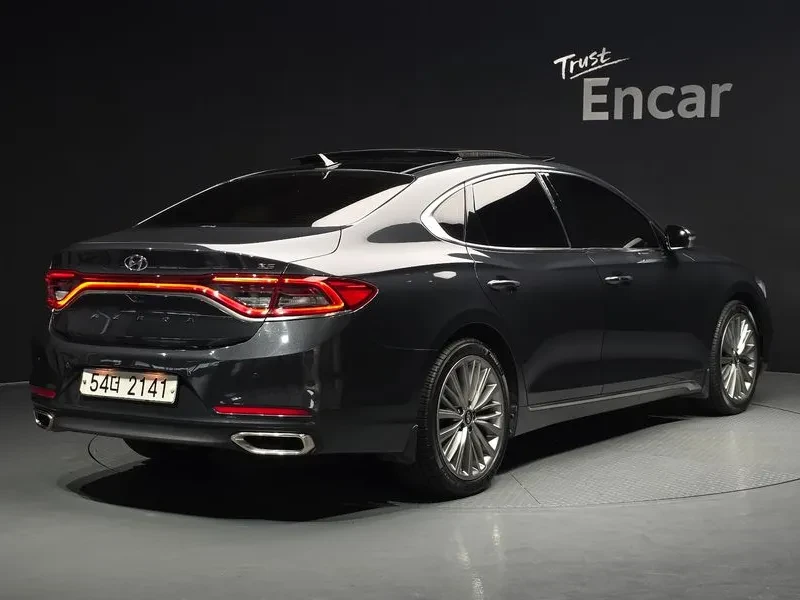 Hyundai Grandeur 3.5 Azera, снимка 2 - Автомобили и джипове - 55643586