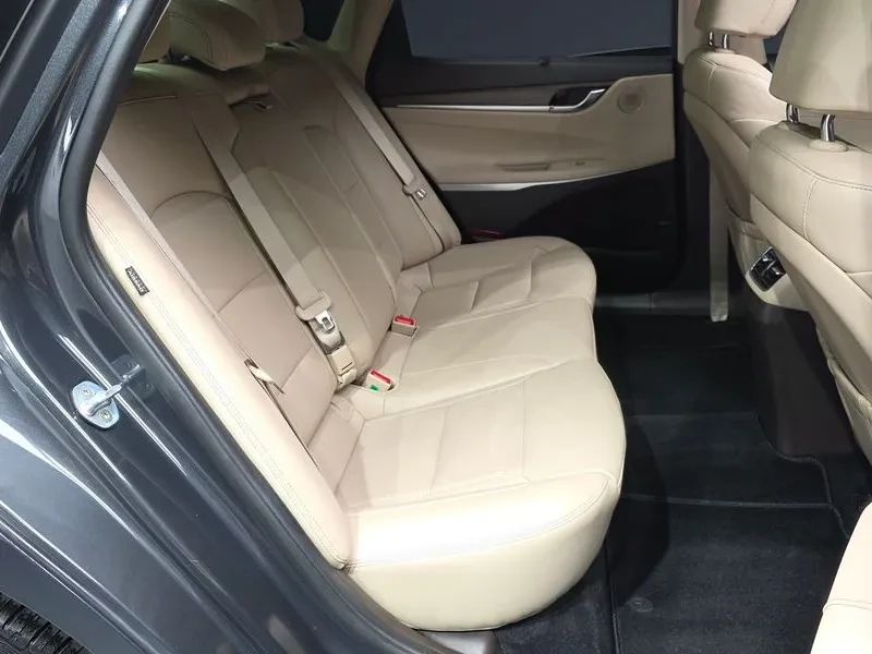 Hyundai Grandeur 3.5 Azera, снимка 12 - Автомобили и джипове - 55643586
