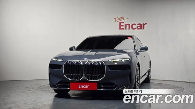 BMW 740, снимка 3 - Автомобили и джипове - 56077720