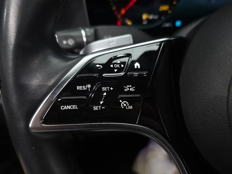 Mercedes-Benz E 250 W213 E250 Avantgarde, снимка 15 - Автомобили и джипове - 56356331