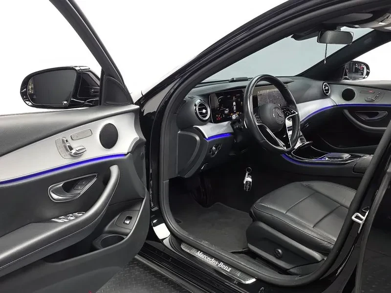Mercedes-Benz E 250 W213 E250 Avantgarde, снимка 9 - Автомобили и джипове - 56356331