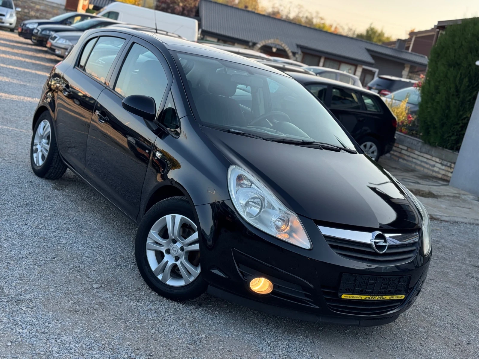 Opel Corsa 1.4i 90кс КЛИМАТИК МУЛТИ-ВОЛАН , снимка 1