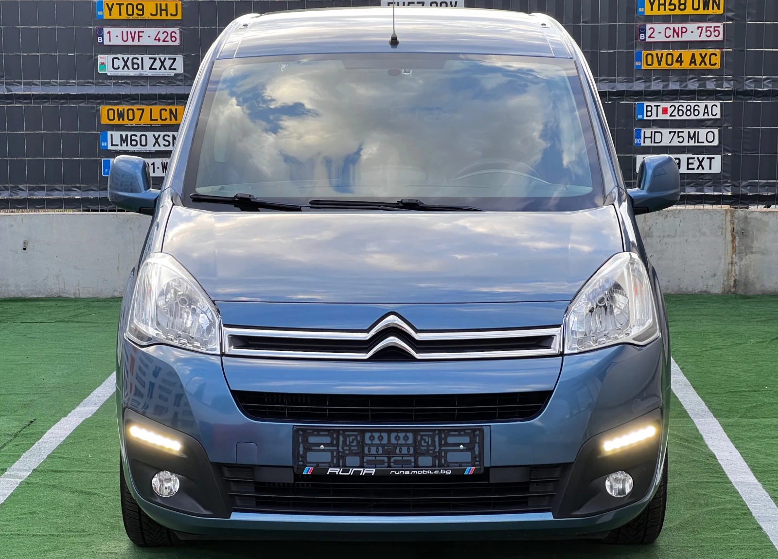 Citroen Berlingo ГАРАНЦИЯ 1.6eHDi Feel Multispace - изображение 2