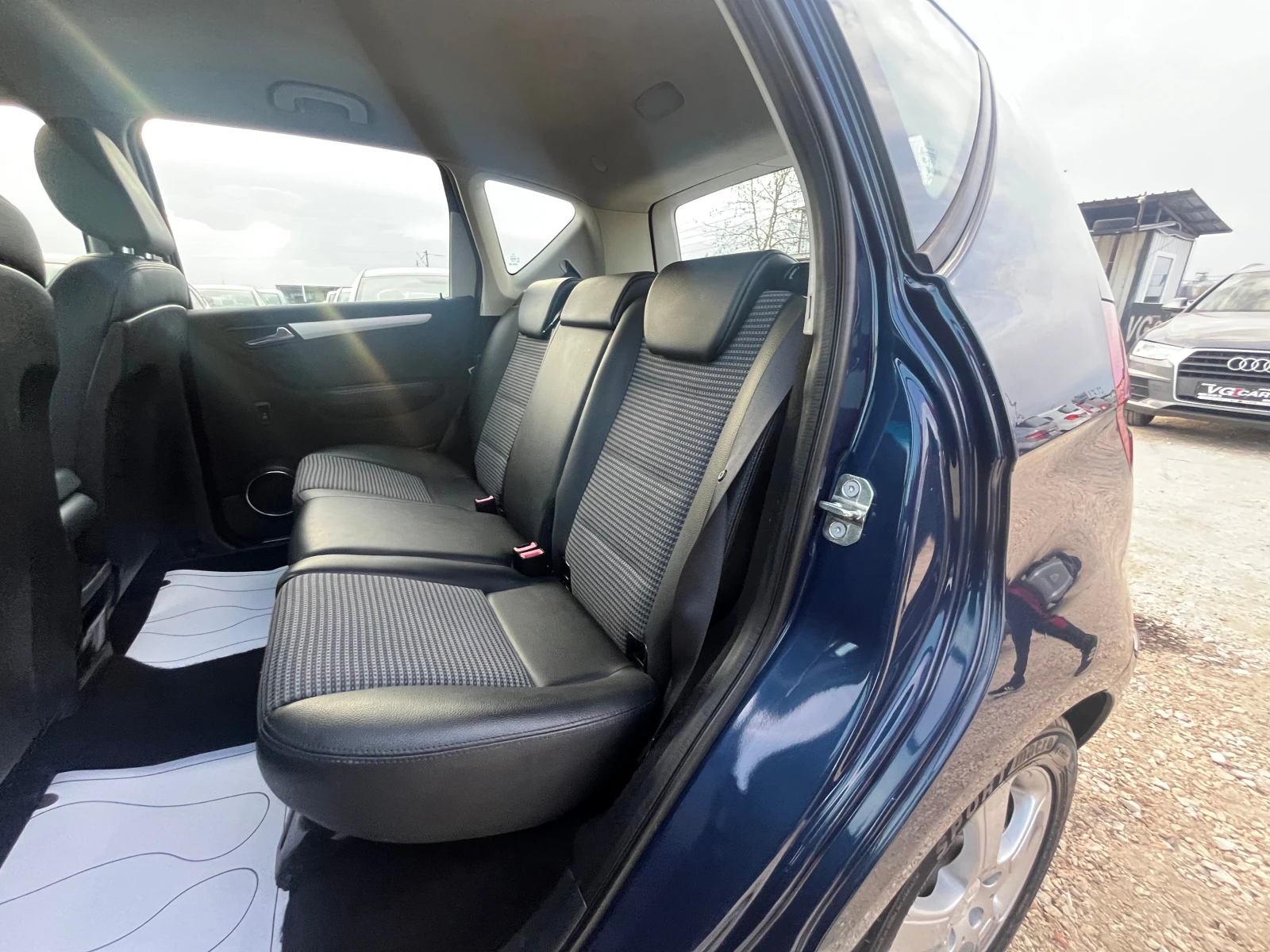 Mercedes-Benz A 170 1.6 i, GAZ-116к.с., ЛИЗИНГ | Mobile.bg — изображение 14