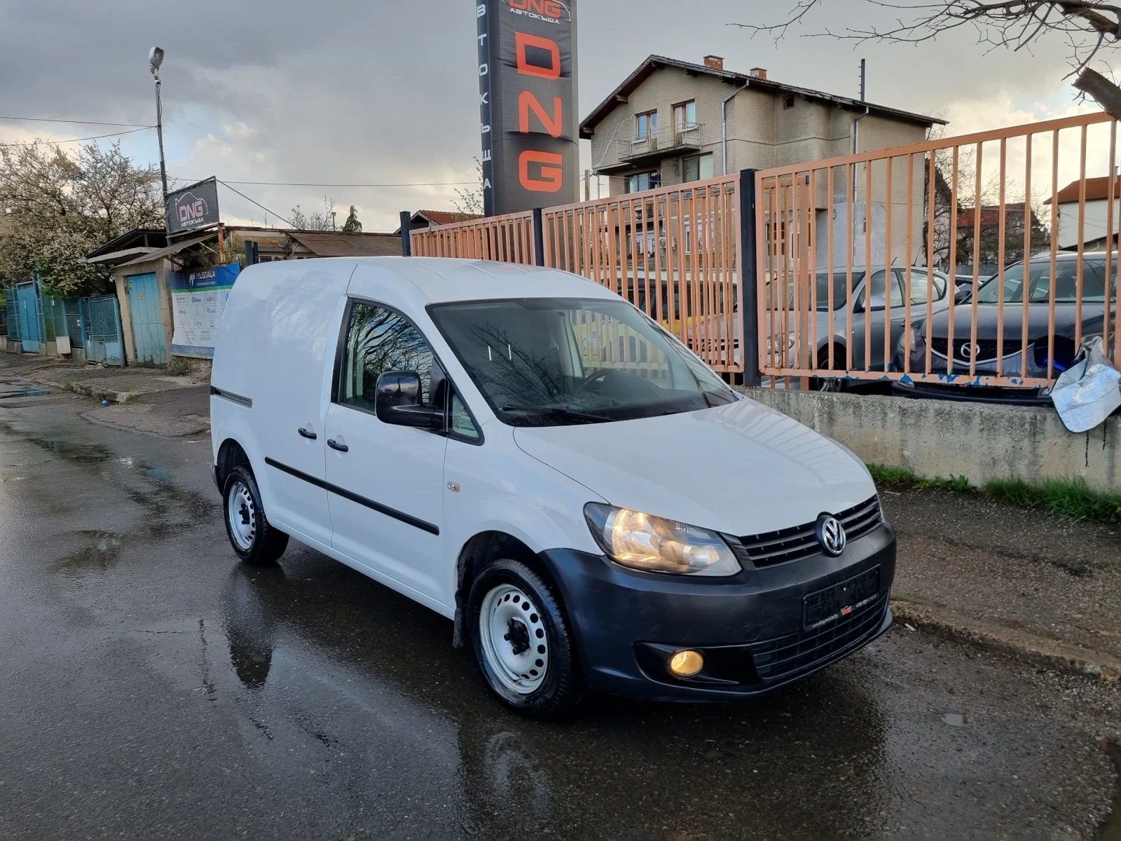 VW Caddy 2, 000TDI EURO5B  - изображение 2