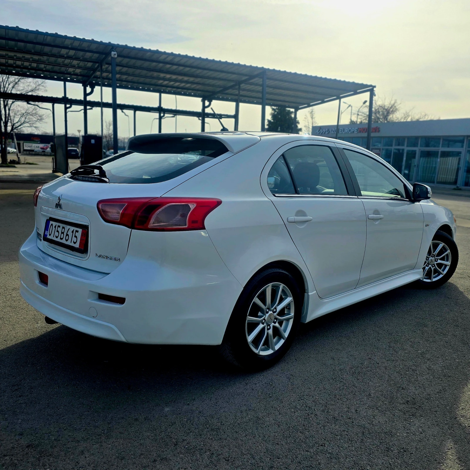 Mitsubishi Lancer УНИКАЛЕН/КЛИМАТРОН/МУЛТИВОЛАН/1.6i - изображение 5