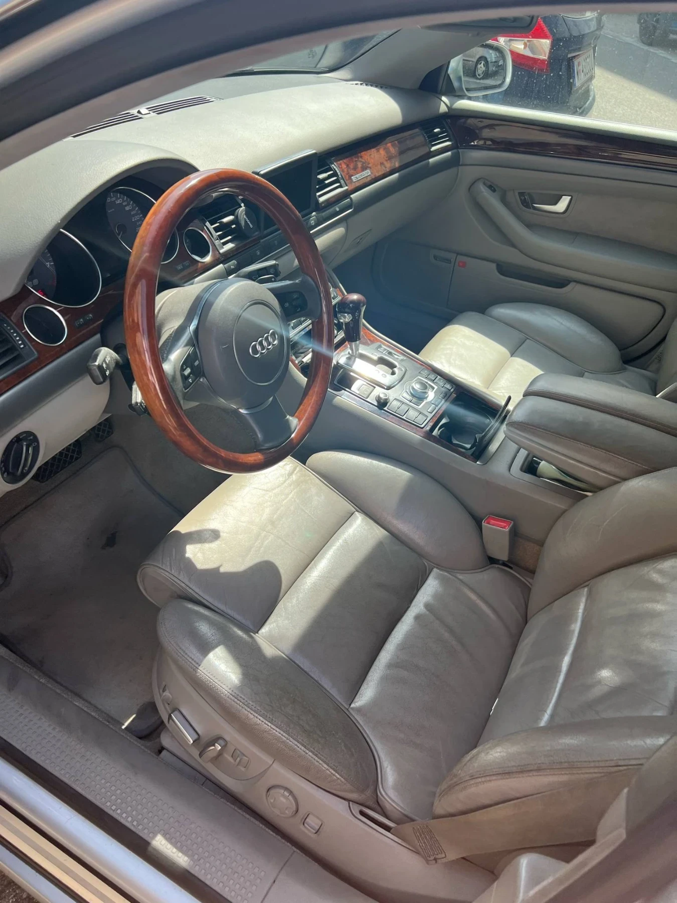 Audi A8 Audi a8 3.7 Benzin - изображение 10