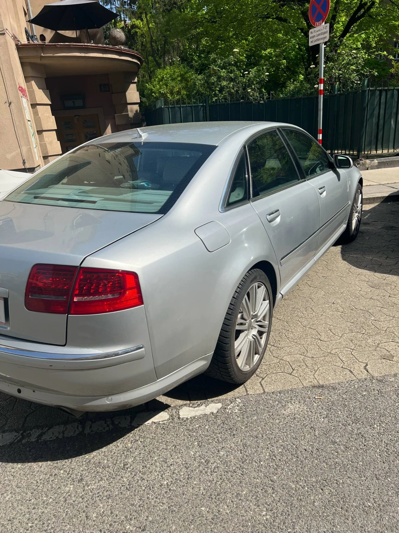 Audi A8 Audi a8 3.7 Benzin - изображение 7