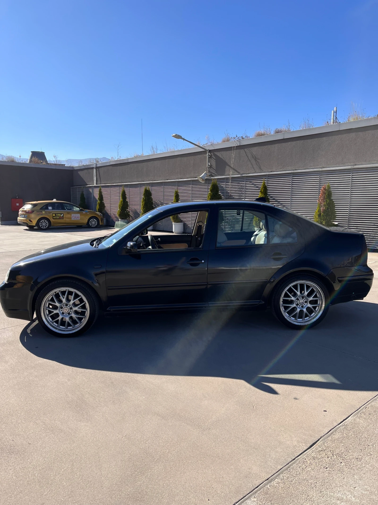 VW Bora 2.3 V5 150hp - изображение 4