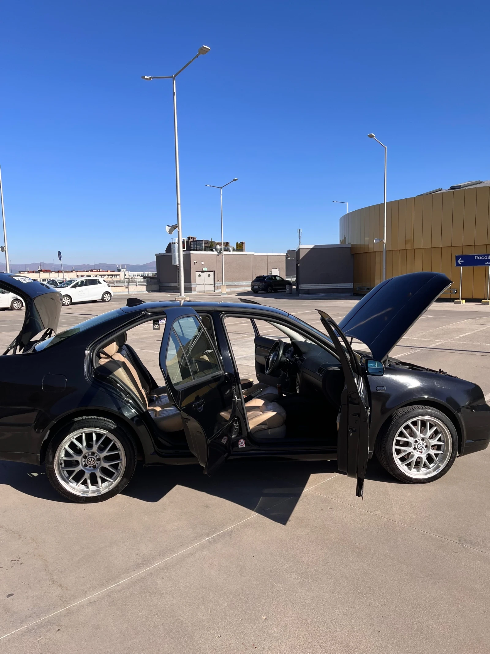 VW Bora 2.3 V5 150hp - изображение 9