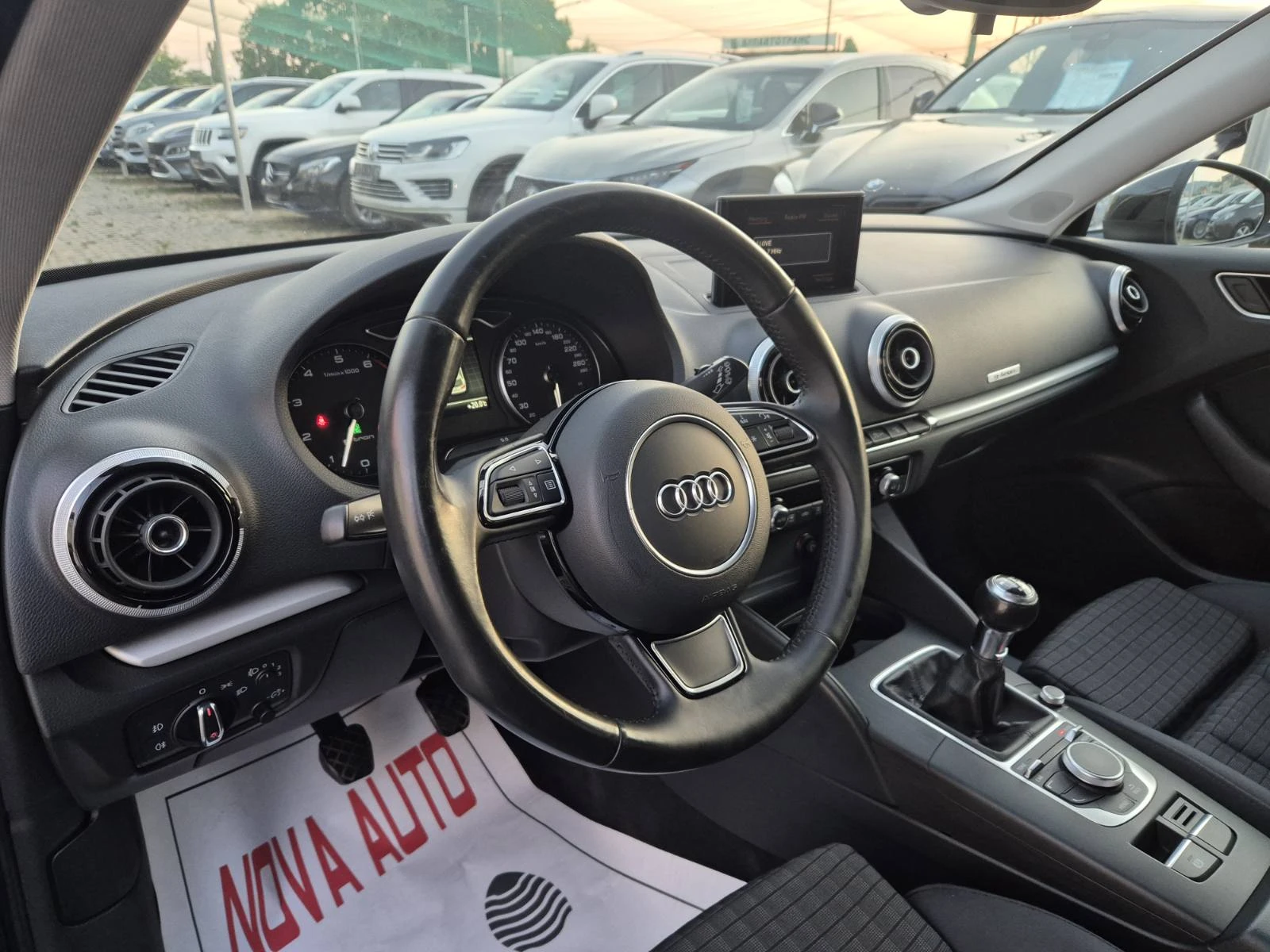 Audi A3 1.4G TRON-ПАНОРАМА - изображение 8