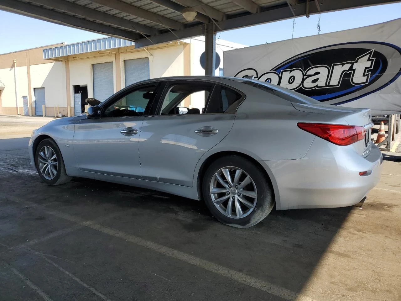 Infiniti Q50  - изображение 2