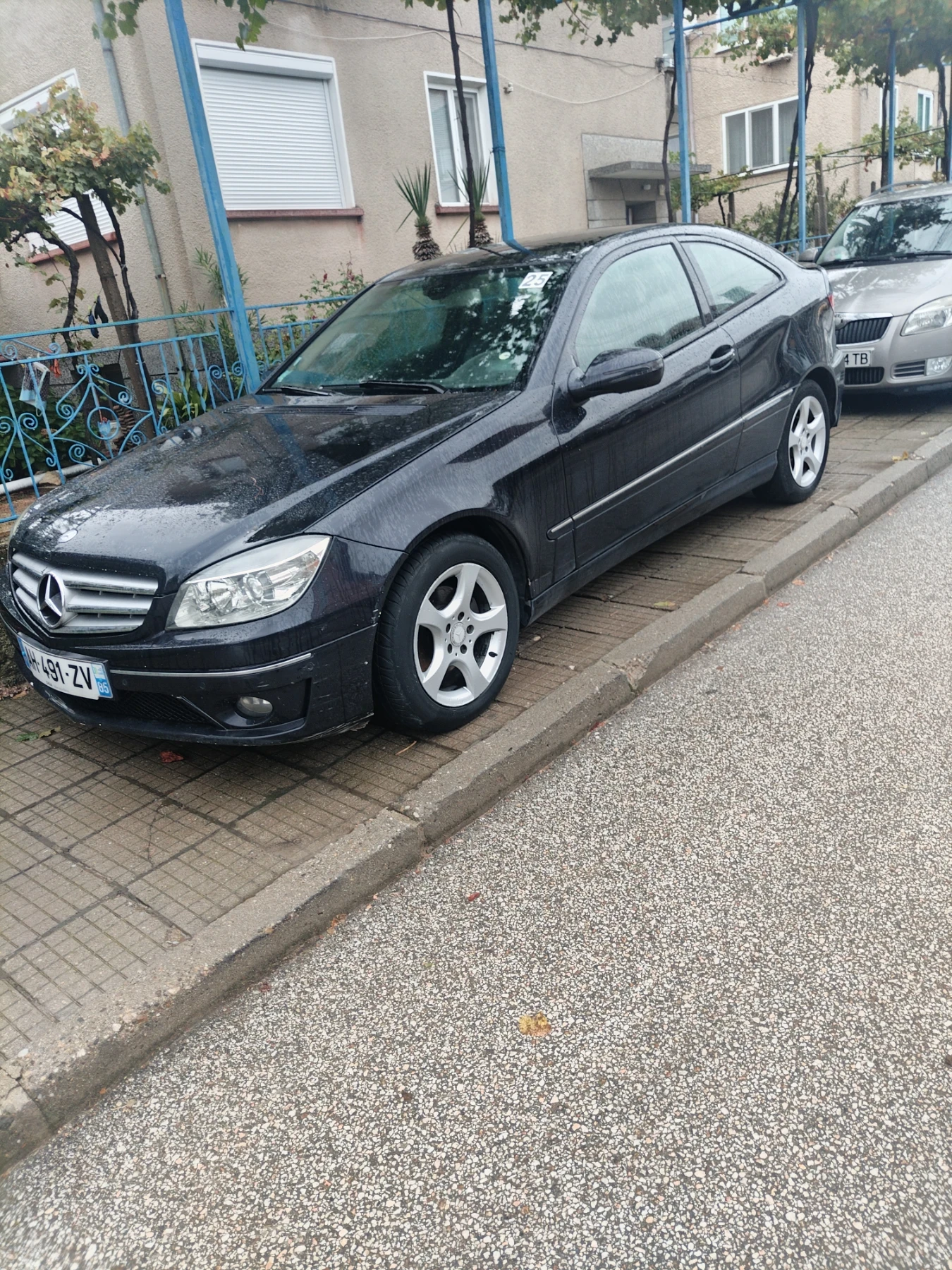Mercedes-Benz C 200 2.0 ШЕСТ СКОРОСТИ  - изображение 2