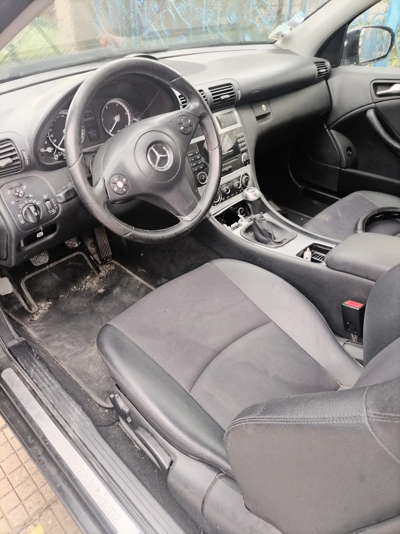 Mercedes-Benz C 200 2.0 ШЕСТ СКОРОСТИ  - изображение 7