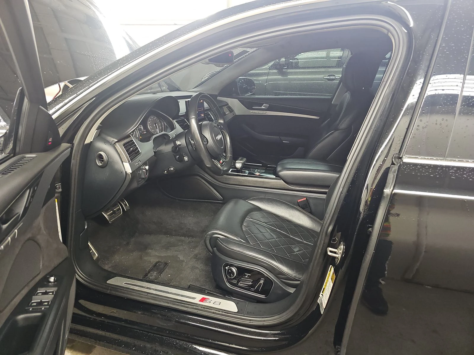 Audi S8 MATRIX* DISTRONIK* HEADUP* BOSE* * * KEY | Mobile.bg   11