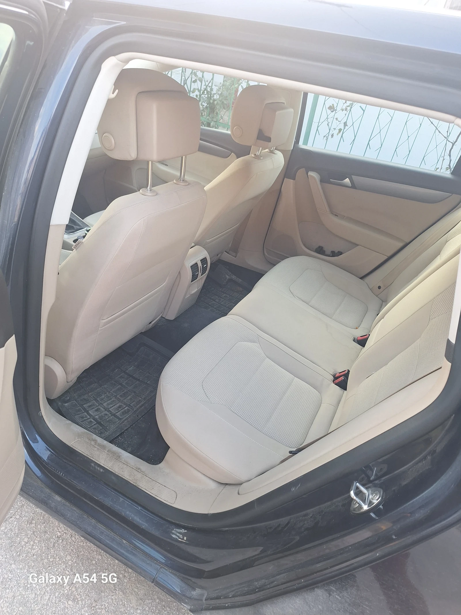 VW Passat  - изображение 2