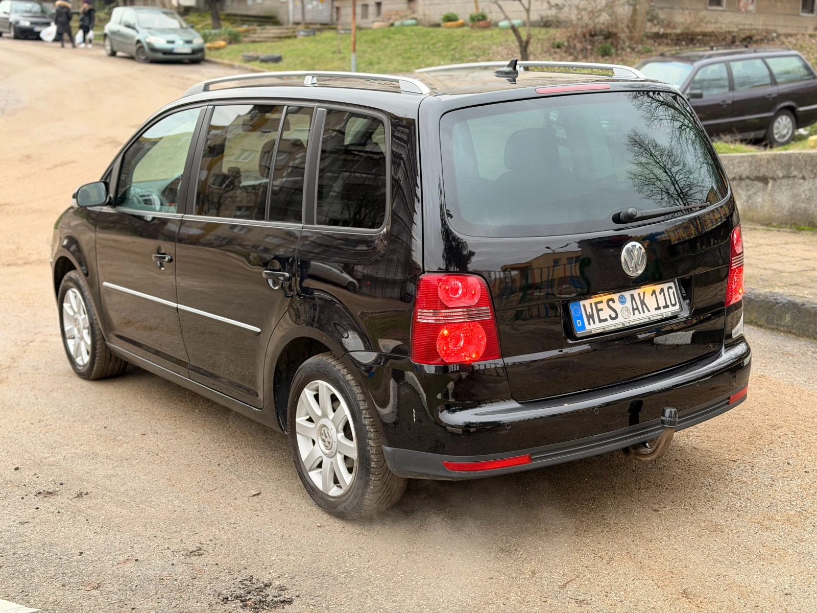 VW Touran 2.0TDI | BMM  - изображение 4