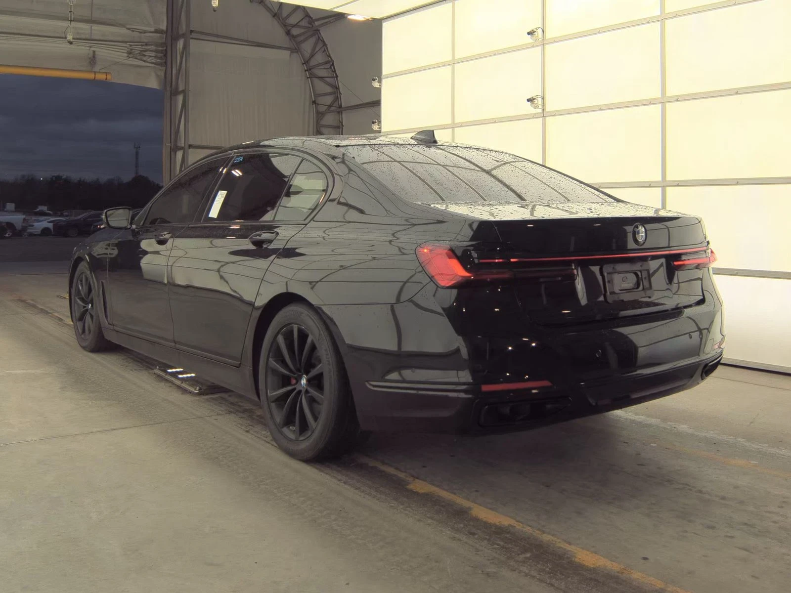 BMW 740 i - изображение 6