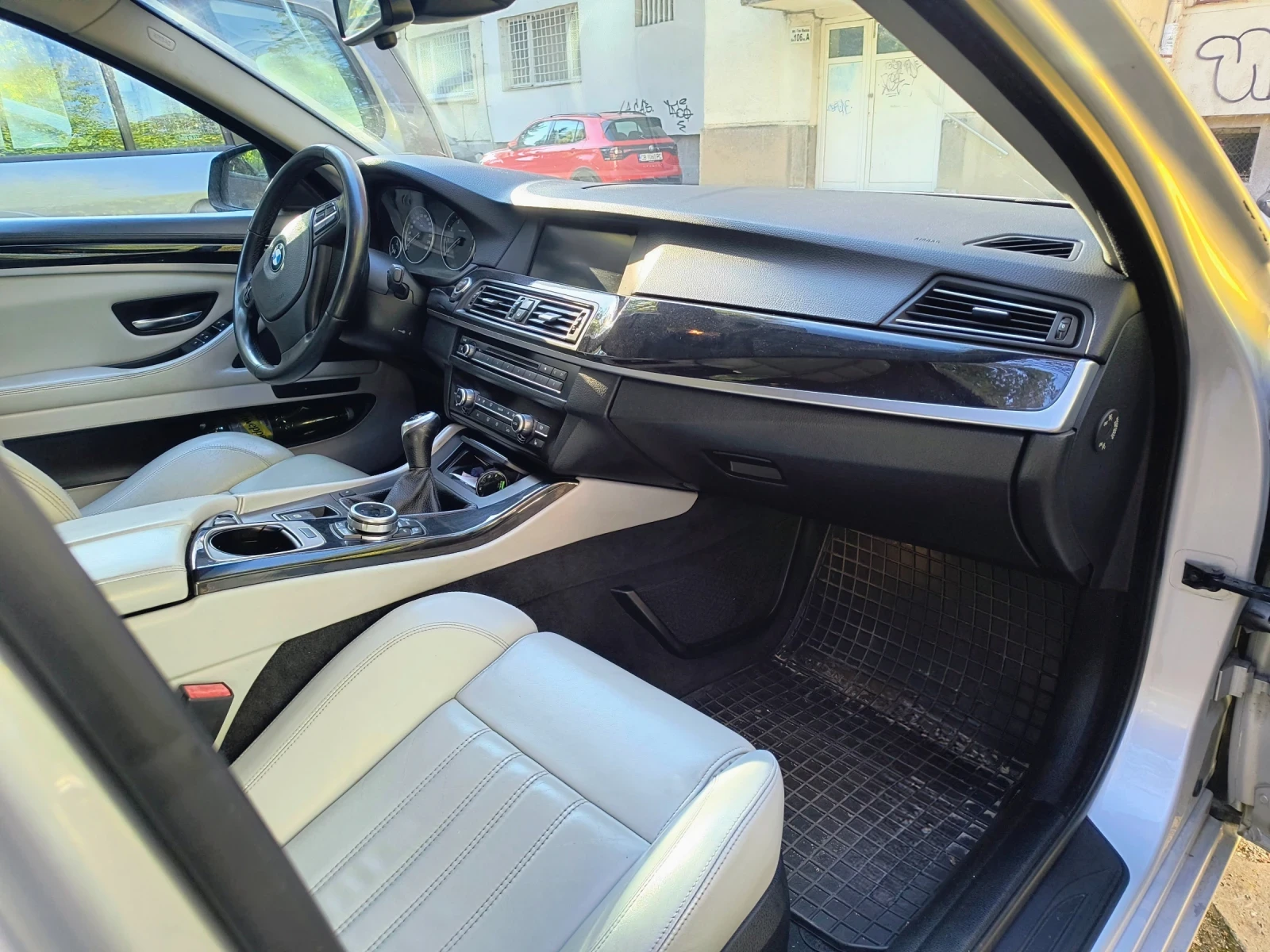 BMW 530 Ръчка, задно, 3.0, снимка 14 - Автомобили и джипове - 53641862