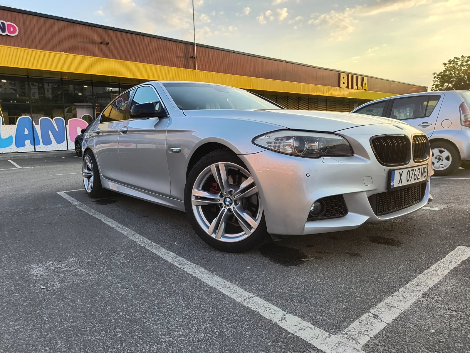 BMW 523 Ръчка, задно, 3.0, снимка 13 - Автомобили и джипове - 53641862