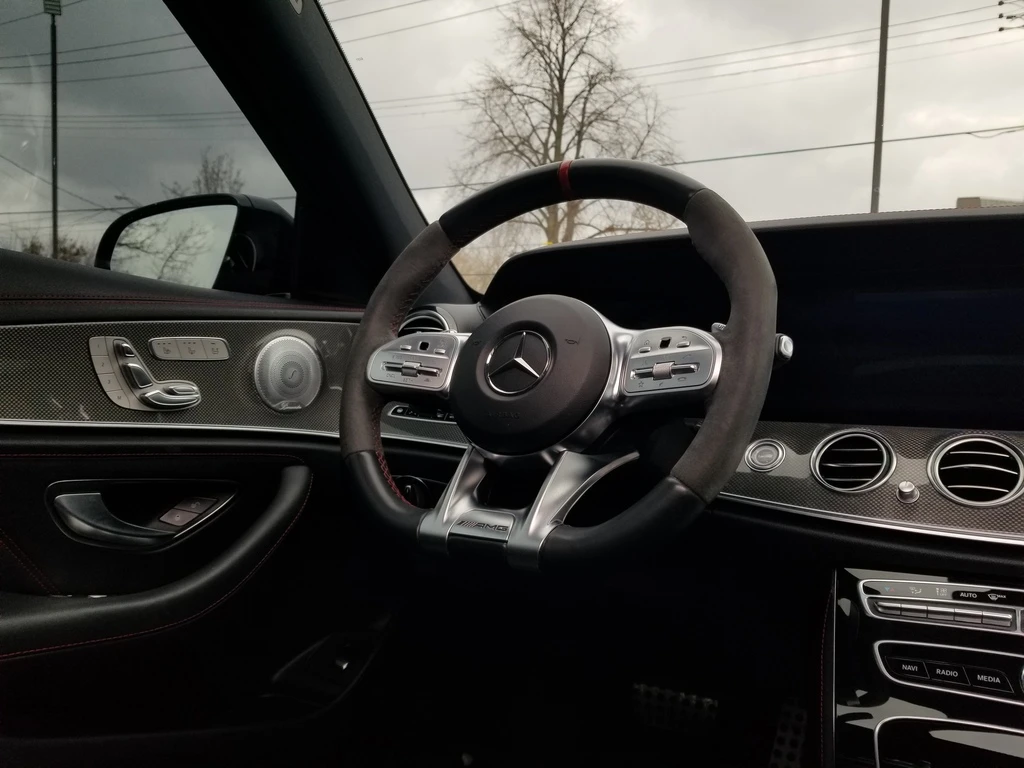 Mercedes-Benz E 53 AMG 4MATIC* DIGITAL* 360* BLIND-SPOT* PANO* HUD* LANE , снимка 11 - Автомобили и джипове - 53919110