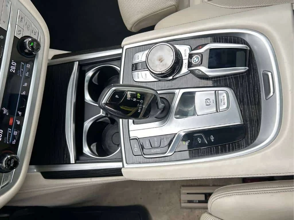 BMW 750 * xDrive * CARFAX * ��������� ���� * ������ *  | Mobile.bg � ����������� 16