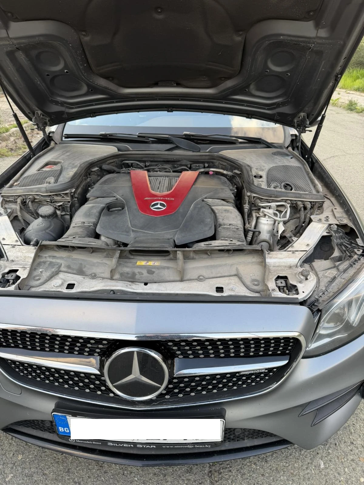 Mercedes-Benz E 43 AMG Selenite Gray Magno, снимка 12 - Автомобили и джипове - 54252163