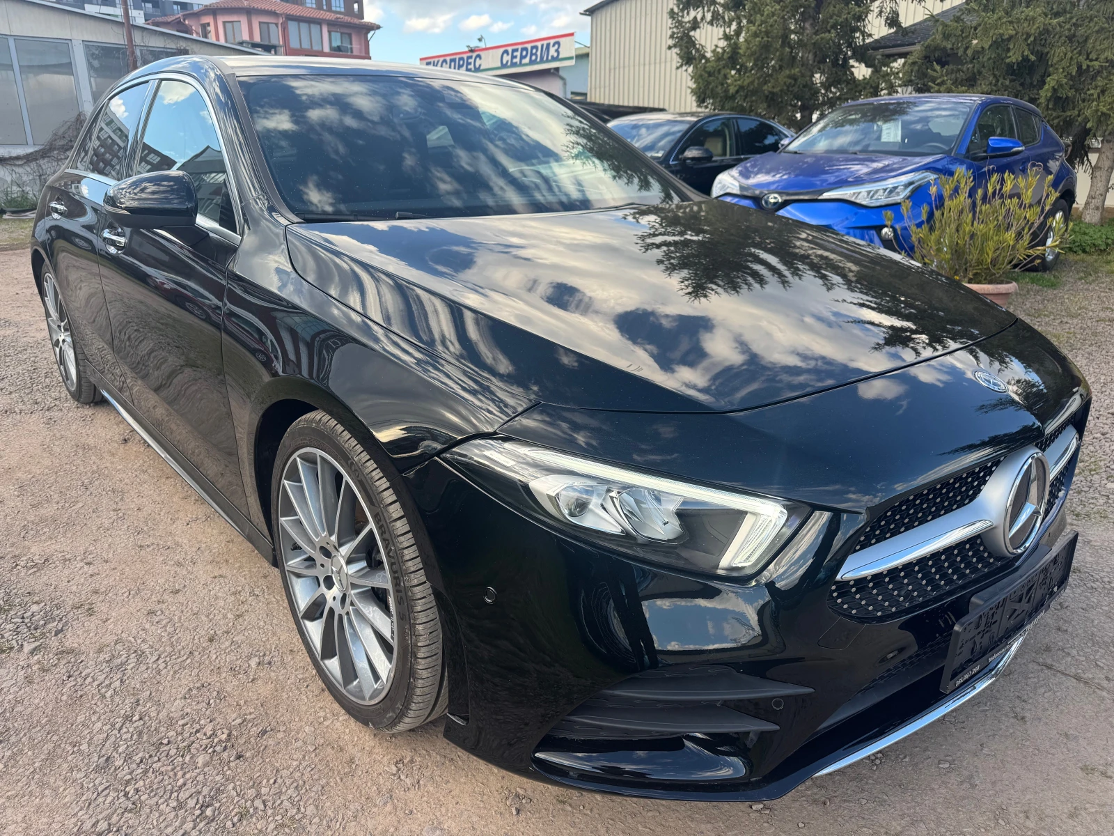 Mercedes-Benz A 180 d AMG, снимка 8 - Автомобили и джипове - 54450710