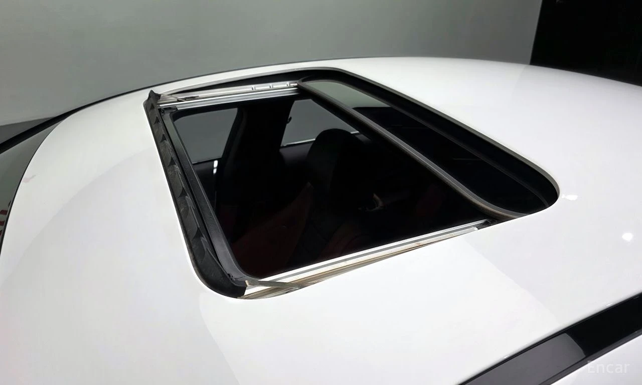 Mercedes-Benz CLS 300 4MATIC* BURMESTER* ���������* �������*  | Mobile.bg � ����������� 13