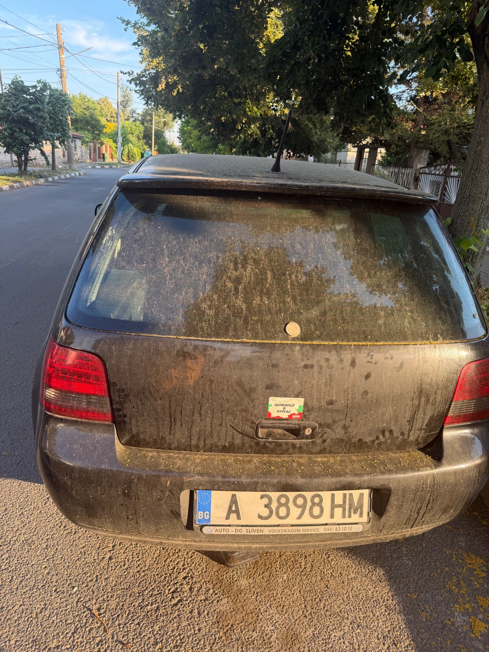 VW Golf 1.9, снимка 3 - Автомобили и джипове - 55047878