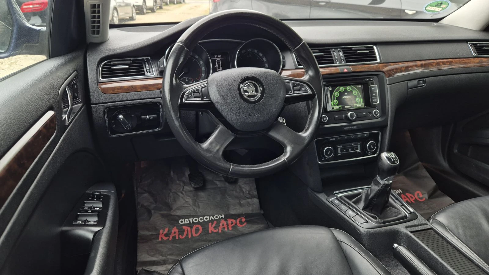 Skoda Superb 6 - СКОРОСТИ, снимка 10 - Автомобили и джипове - 55070568