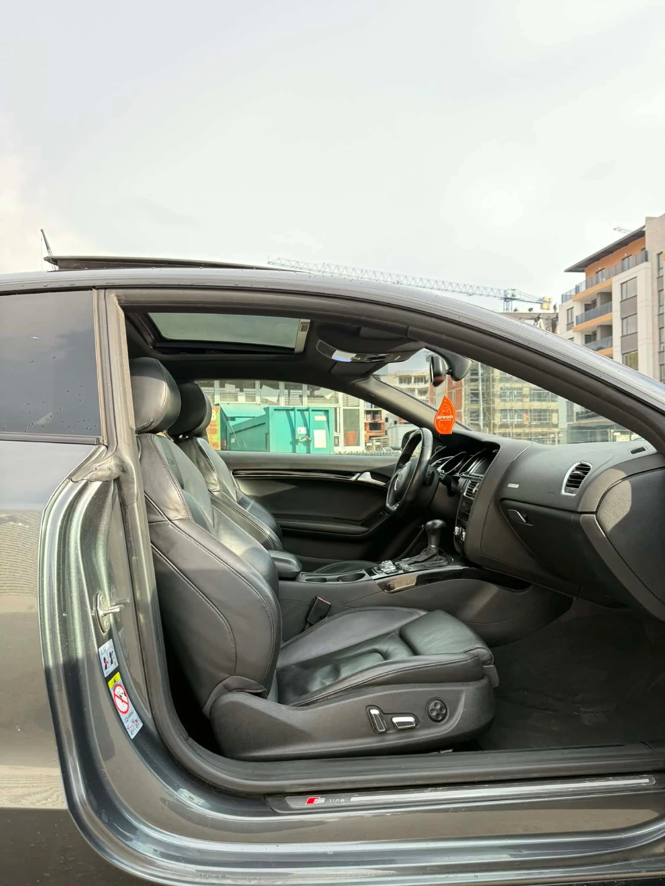 Audi A5 3.0 TDI S-Line Black Edition , снимка 9 - Автомобили и джипове - 55077097